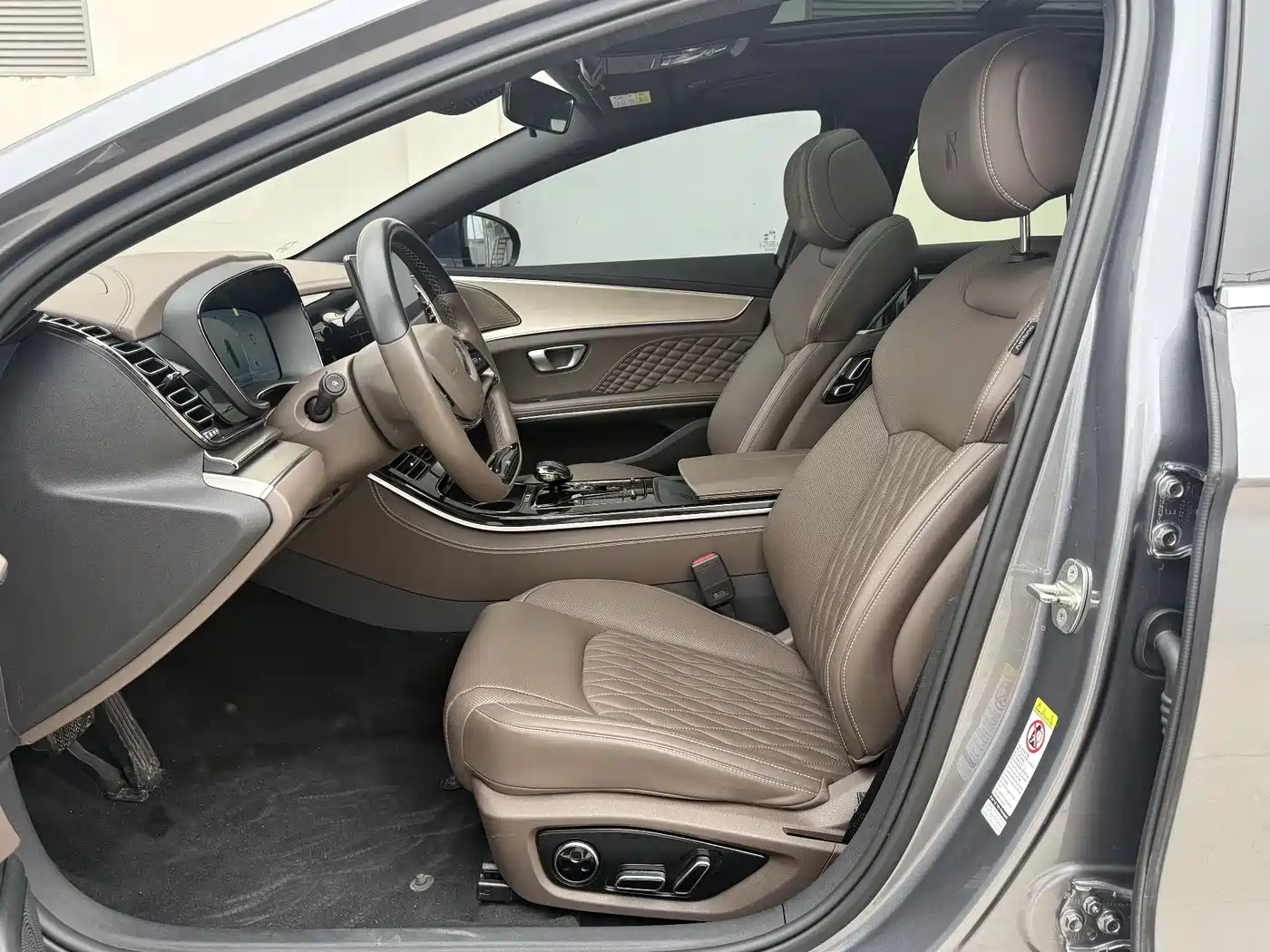 BYD Han 2023 EV Champion Edition 506KM FWD Premium фото 3