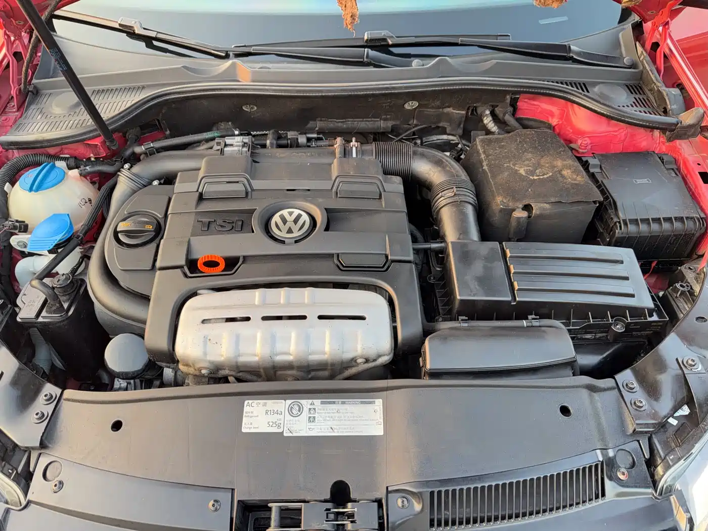 Volkswagen Golf (Import) 2012 1.4TSI Luxury Convertible Edition фото 20