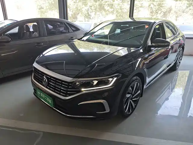 Volkswagen Passat 2024