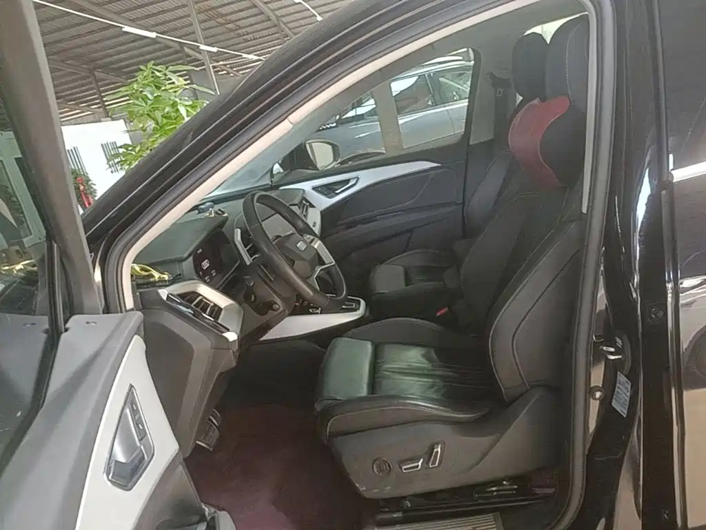 Audi Q5 e-tron 2024 2023 40 e-tron Shining Edition Brocade Package