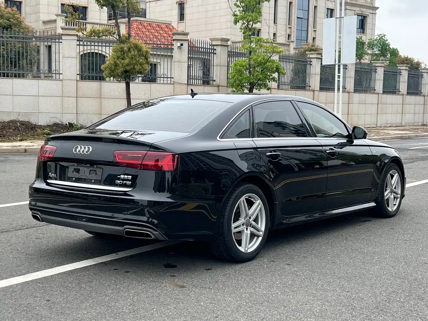 Audi A6L 2018 30th Anniversary 30 FSI Style фото 7
