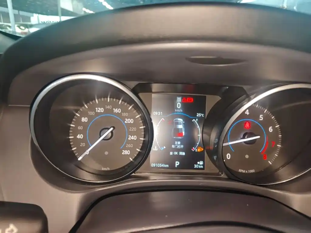 Jaguar XE 2016 2017 2.0T 200PS R-Sport