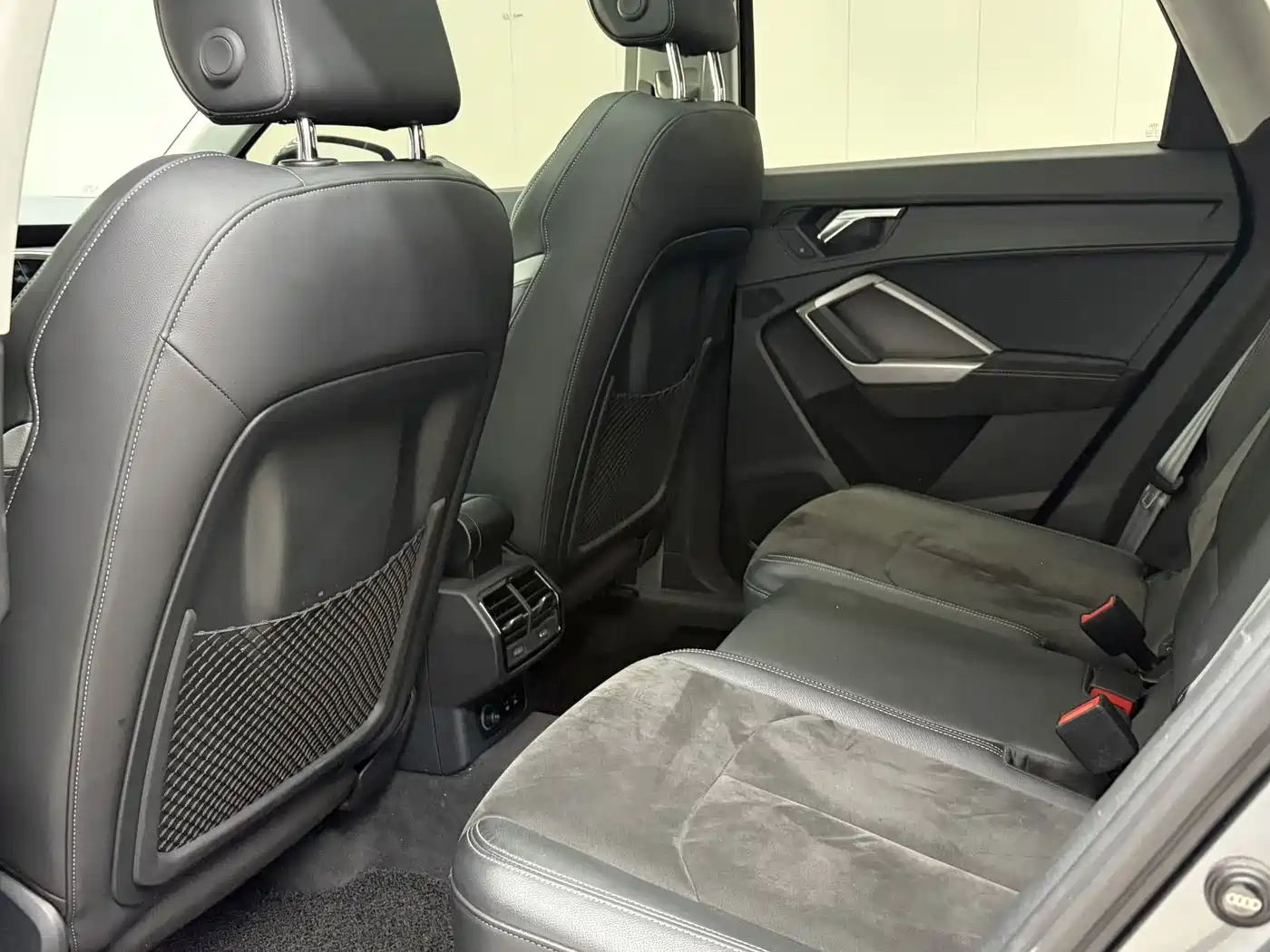 Audi Q3 2022 35 TFSI Fashion Dynamic фото 15