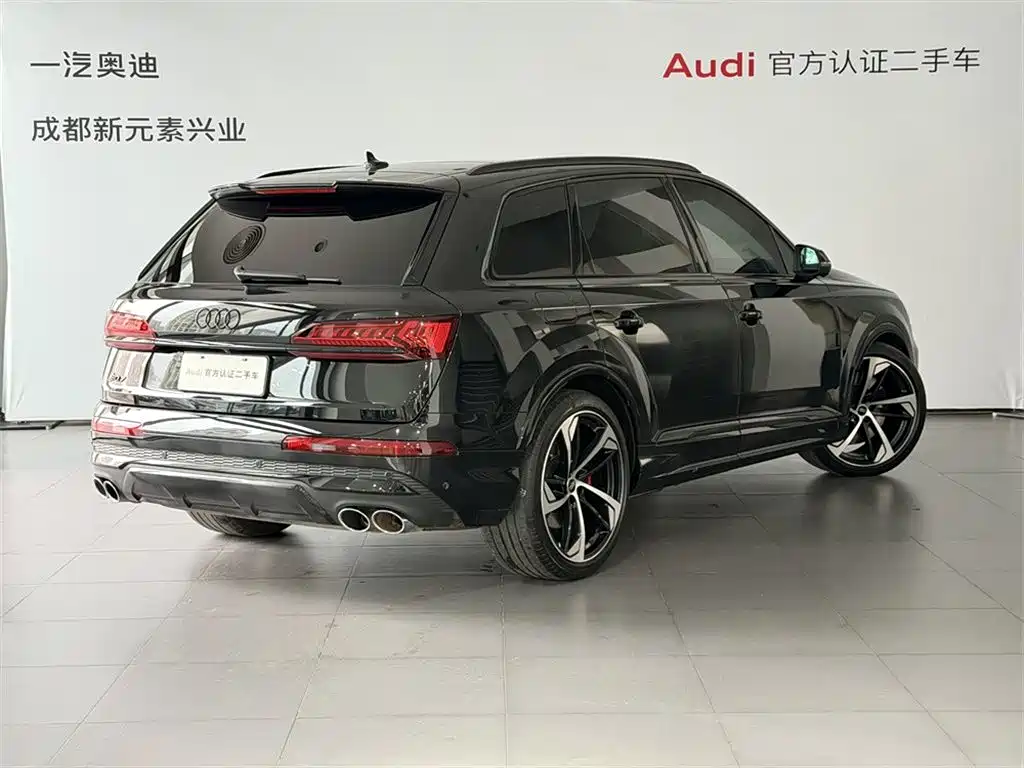 Audi SQ7 2024 2024 4.0 TFSI Dark Knight Edition