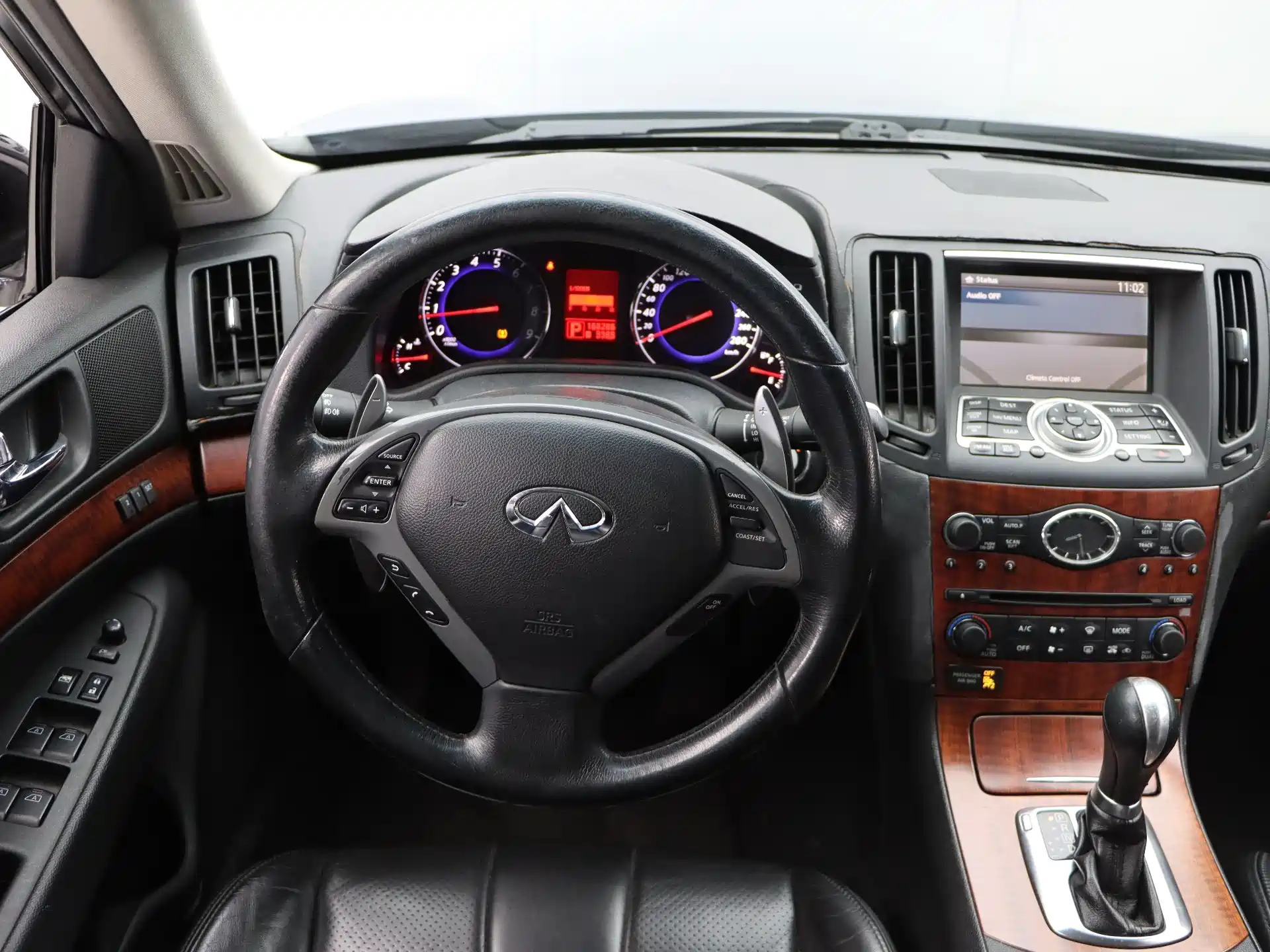 Photo 11 - Infiniti G Series