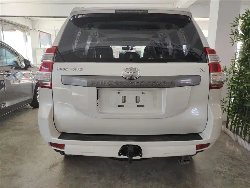 Toyota Prado 2016 2.7L Auto Standard Edition фото 6