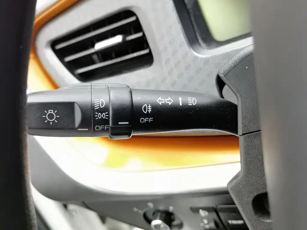 Geely Yuanjing X1 2019 2017 1.3L Auto Player Edition