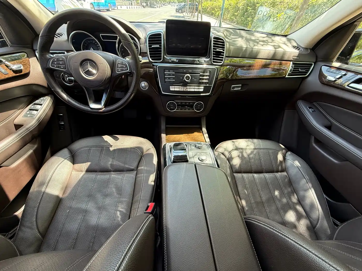 Mercedes-Benz GLS 2018 GLS 400 4MATIC Dynamic фото 9