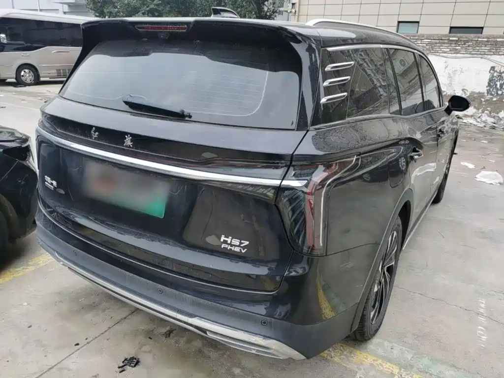 صورة 7 - Hongqi HS7 PHEV