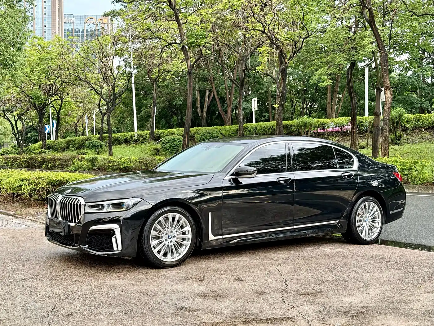 BMW 7 Series 2016 740Li Leading Edition