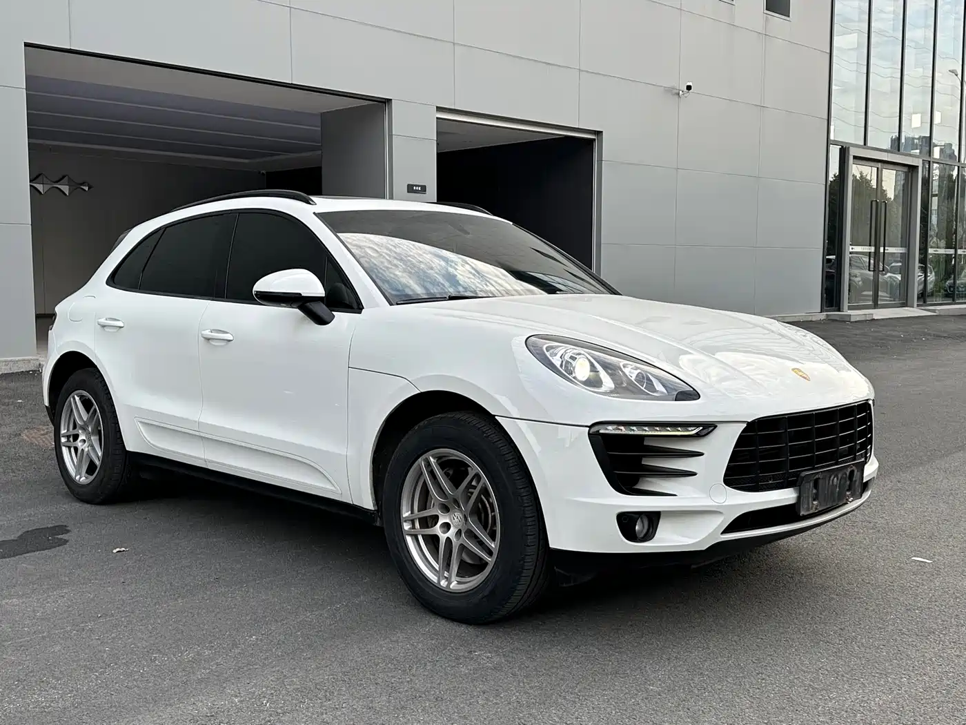 Porsche Macan 2016 Macan 2.0T фото 4