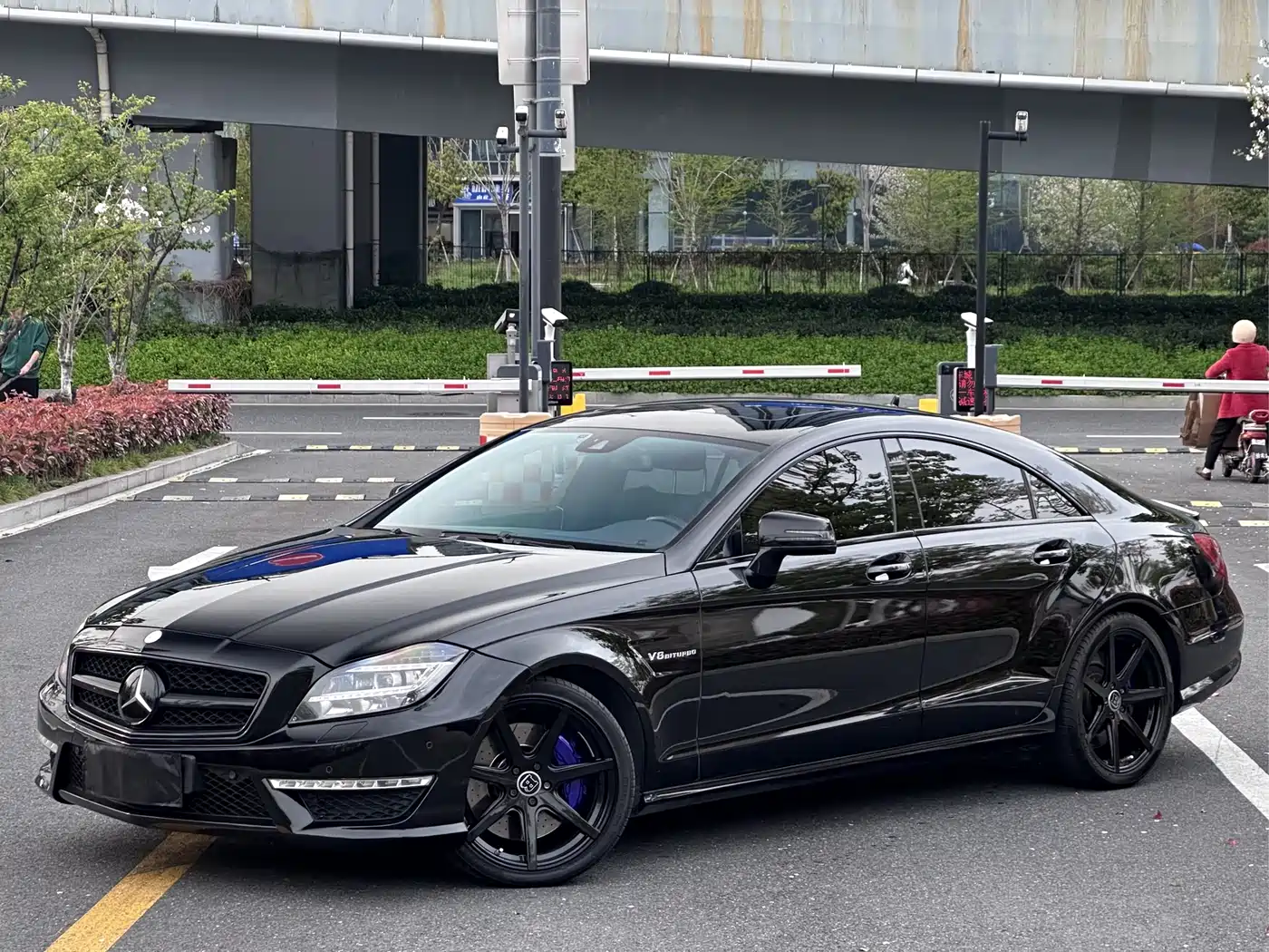 Mercedes-Benz CLS AMG 2012 AMG CLS 63