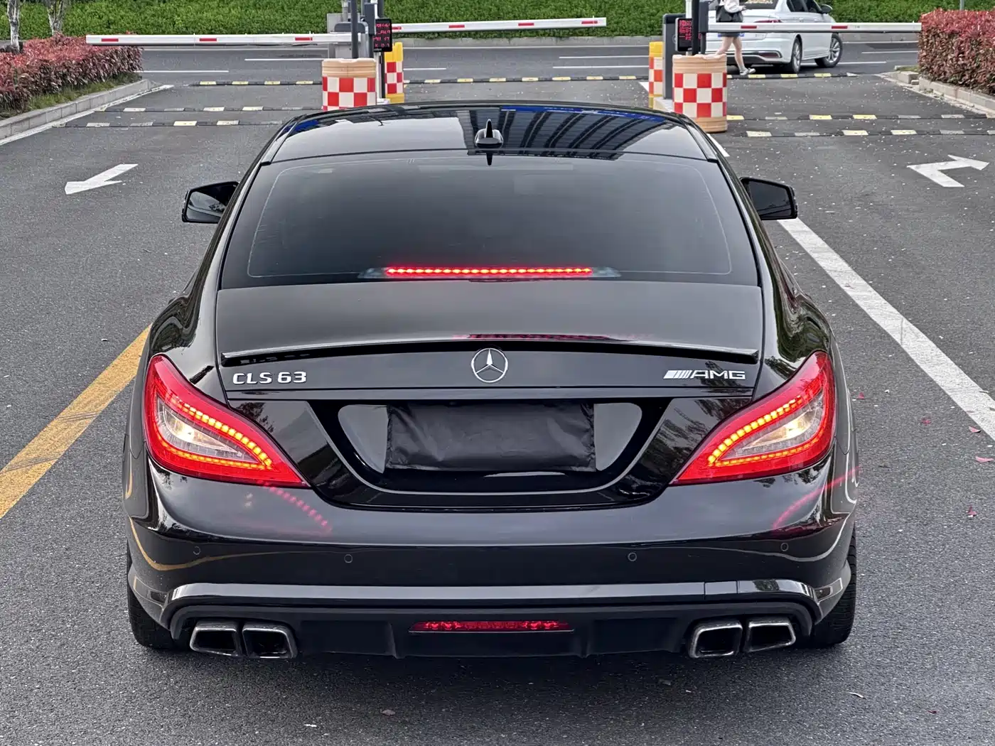 Mercedes-Benz CLS AMG 2012 AMG CLS 63 фото 23