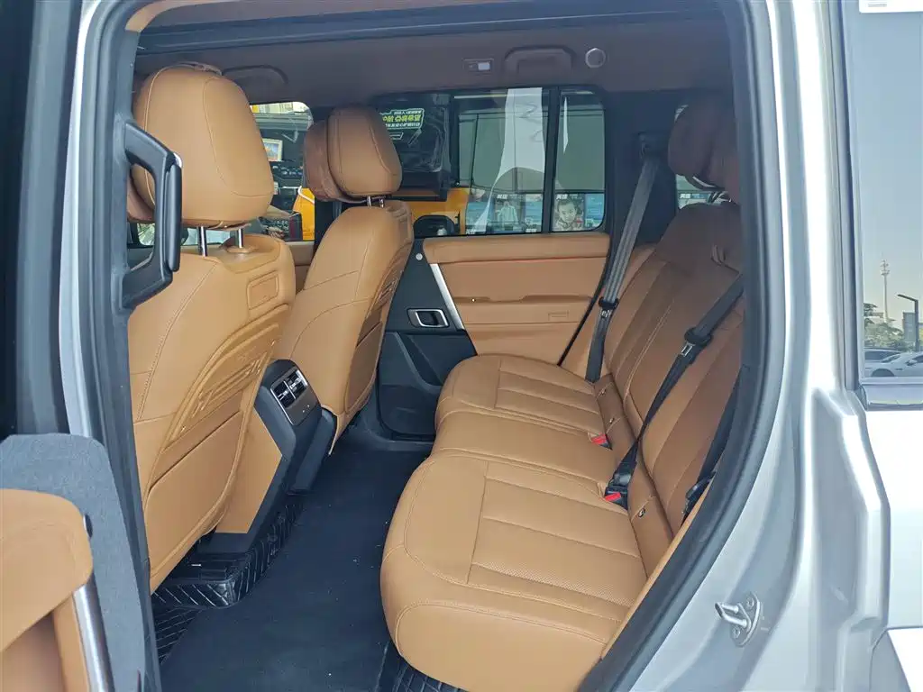 iCAR V27 2026 2026 200KM AWD Falcon 500