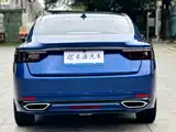 Фото 7 - Geely Borui