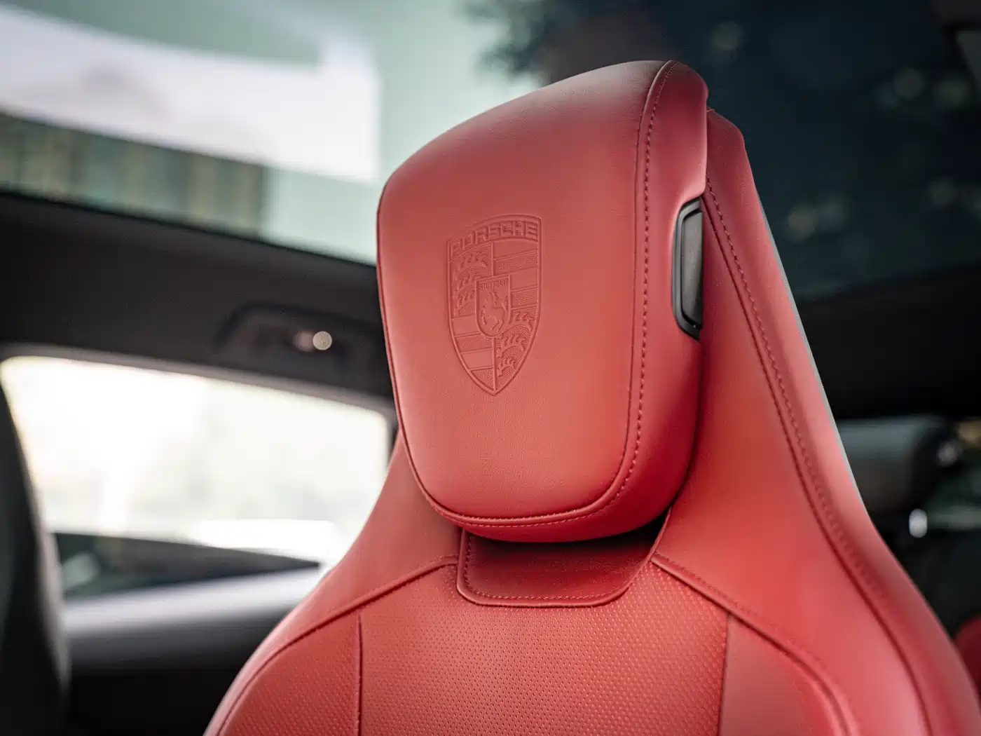 Porsche Taycan 2022 Taycan 4 Cross Turismo фото 23