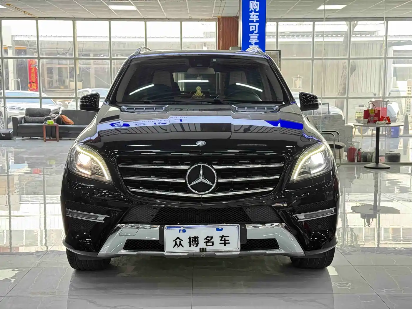 Mercedes-Benz M-Class 2014 ML 320 4MATIC фото 2