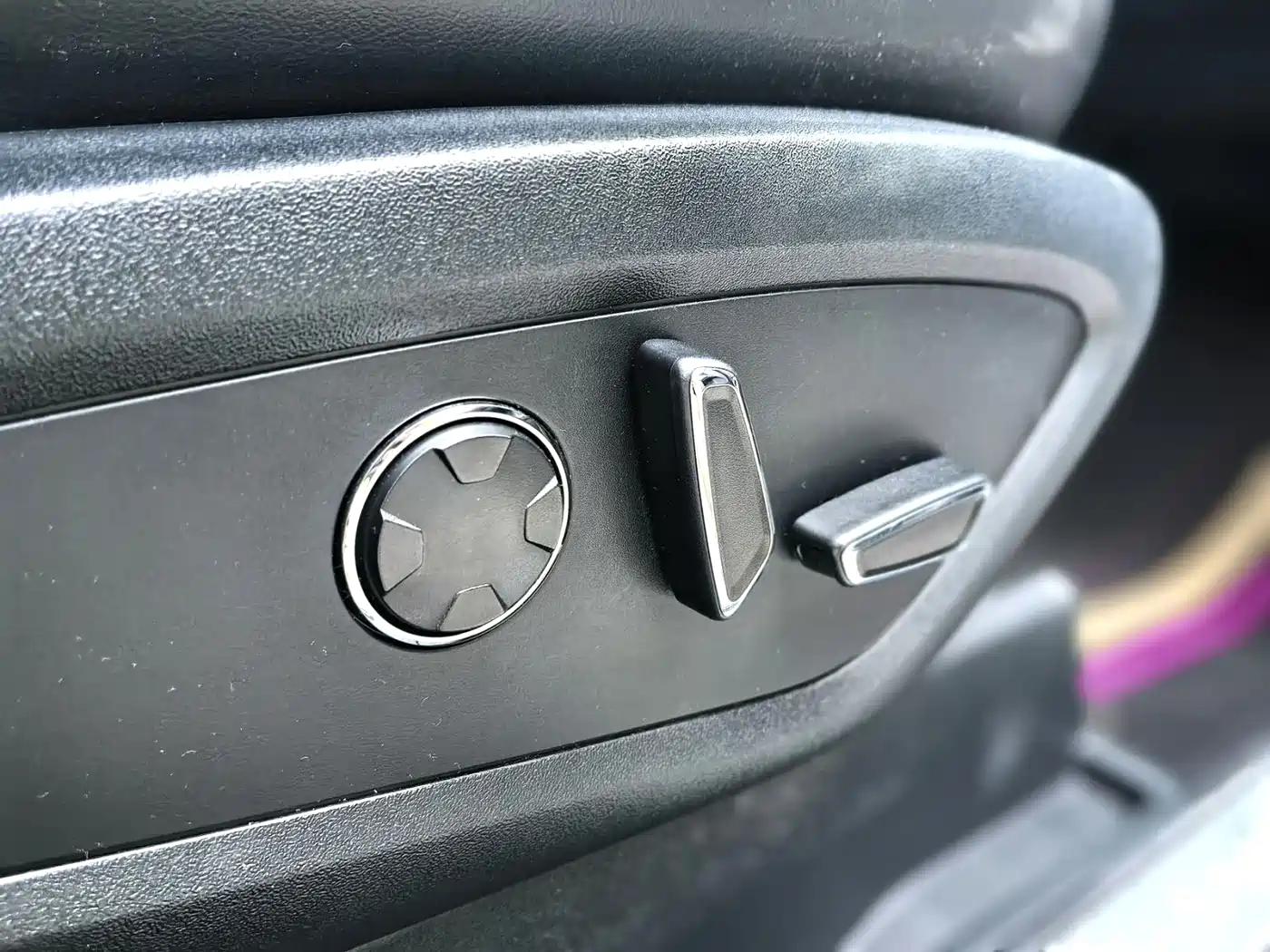 Lincoln MKC 2018 2017 2.0T 2WD Exclusive Edition