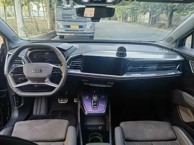 Audi Q4 e-tron 2023 2023 40 e-tron Innovation Edition