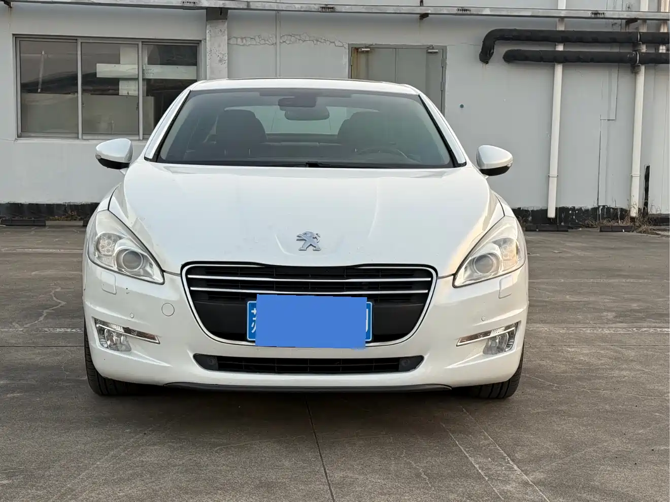 Peugeot 508 2011 2.3L Automatic Flagship фото 2