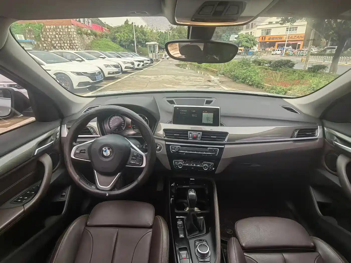 BMW X1 2019 xDrive20Li Premium Model фото 5