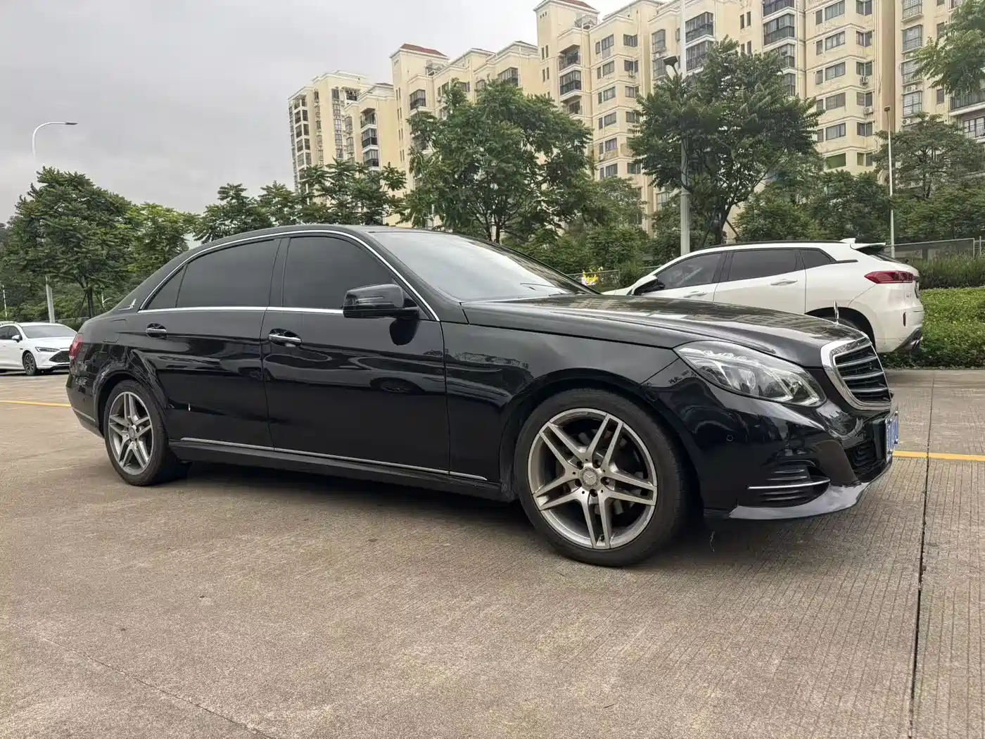 Mercedes-Benz E-Class 2015 E 400 L Hybrid фото 5