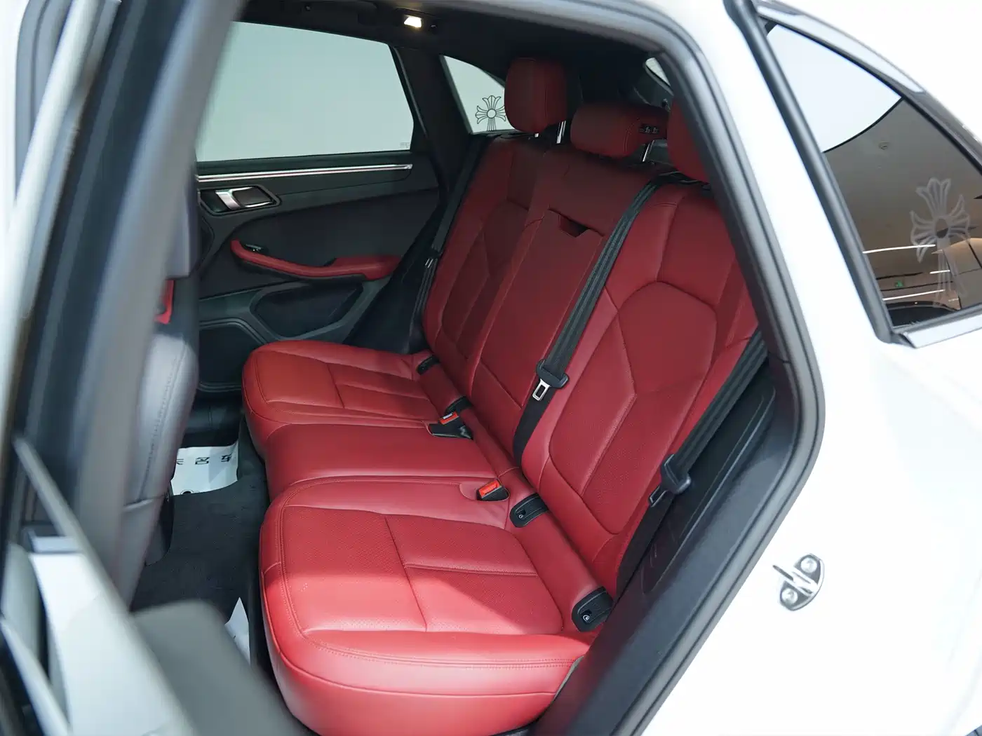 Porsche Macan 2020 Macan 2.0T фото 22