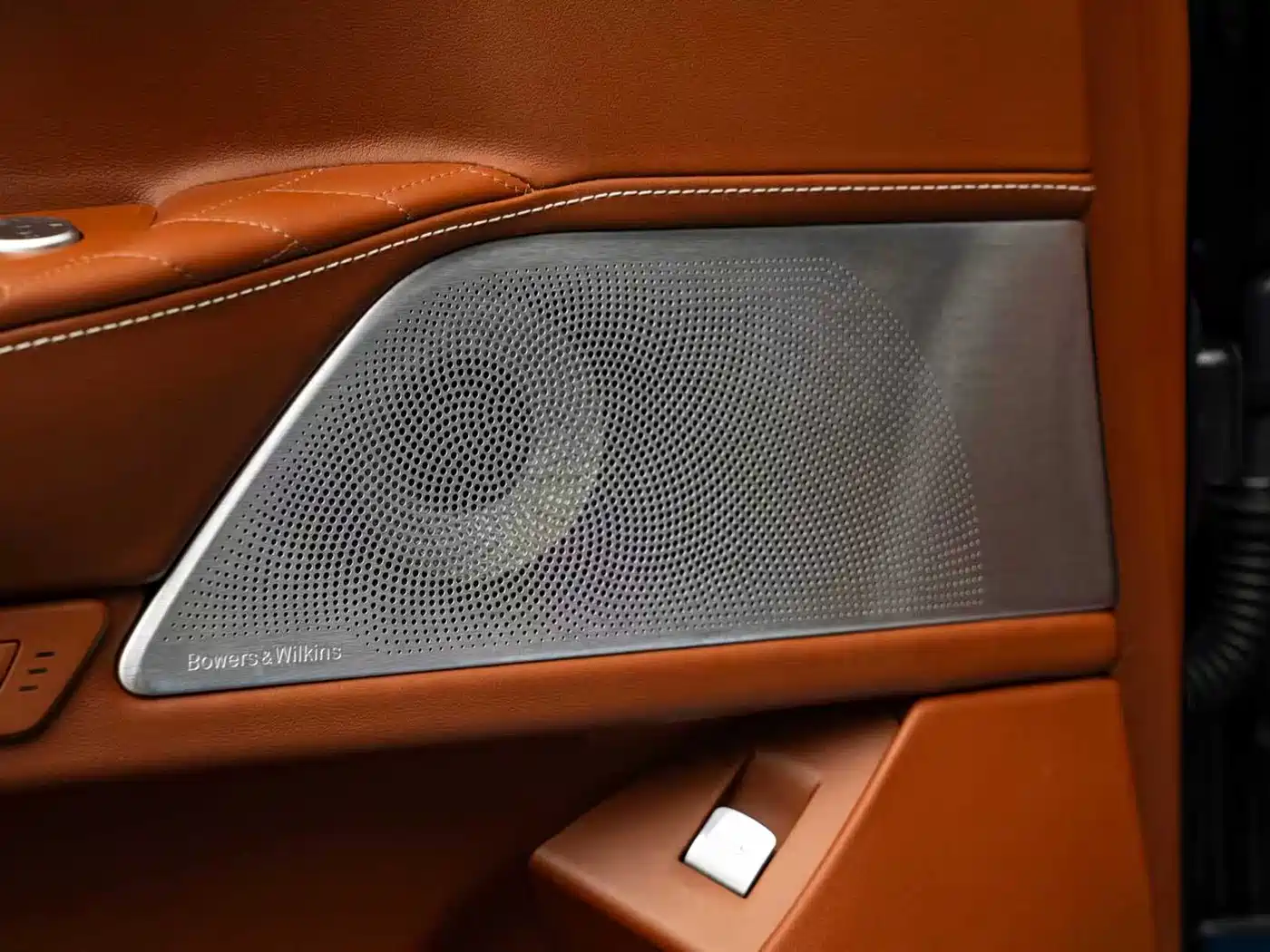BMW 7 Series 2019 740Li xDrive Executive M Sport Package фото 10