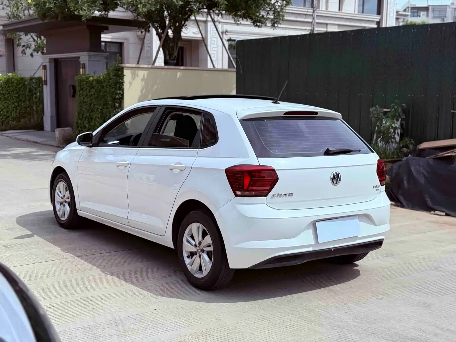 Photo 7 - Volkswagen Polo