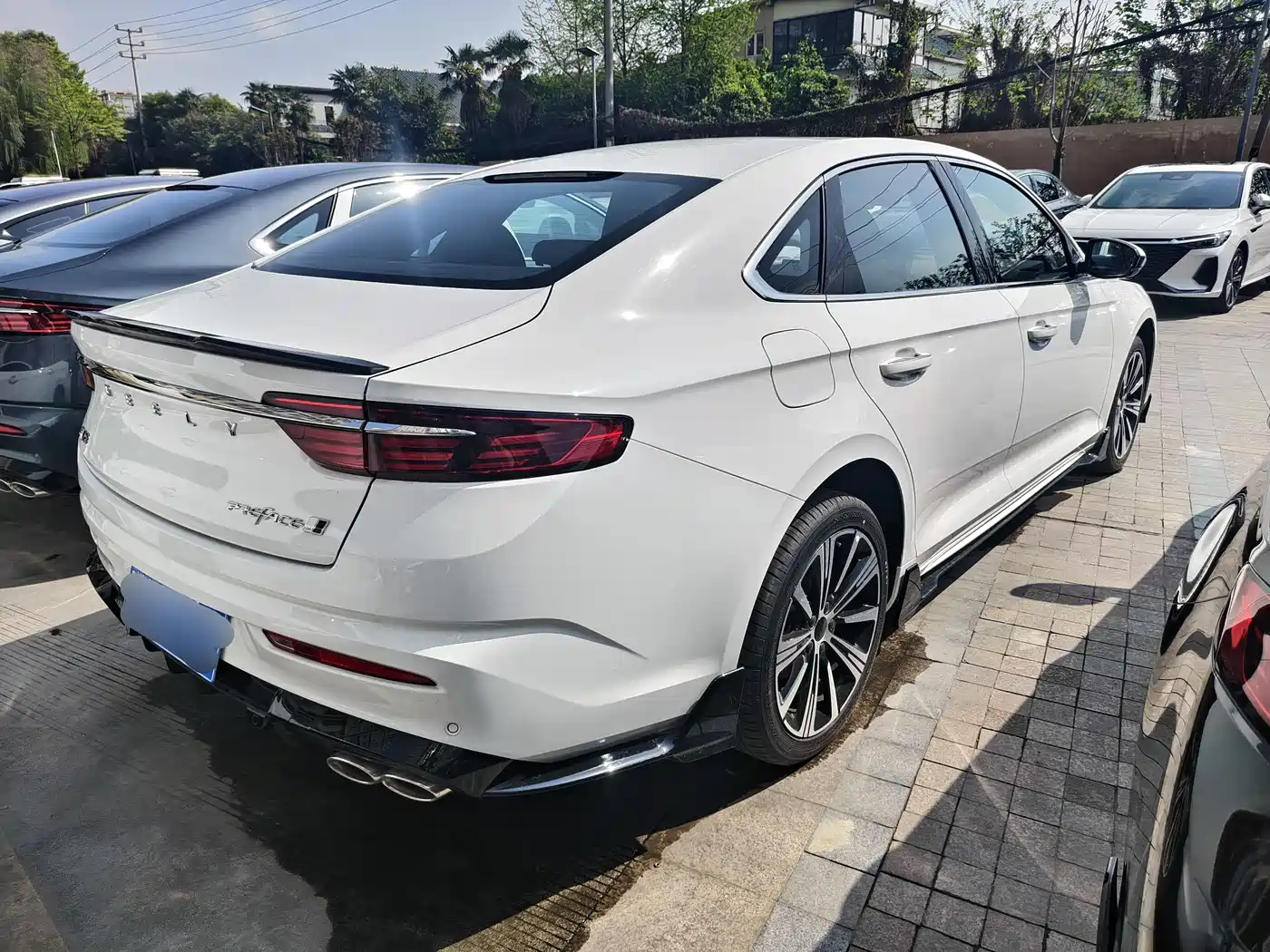 GEELY AUTOMOBILE XINGRUI