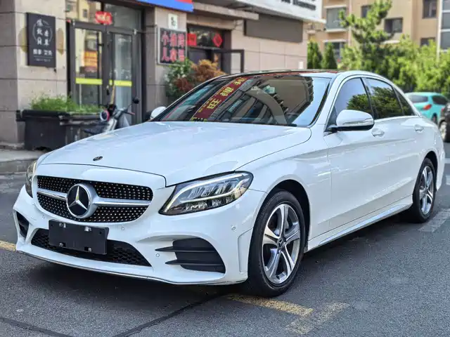 Mercedes-Benz C-Class 2019