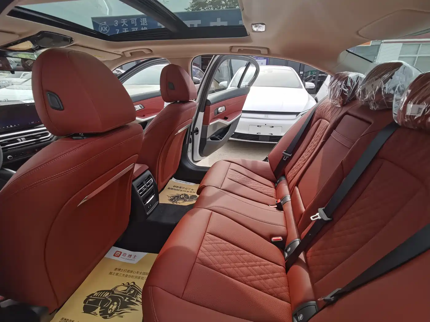 BMW i3 2024 eDrive 35 L фото 14