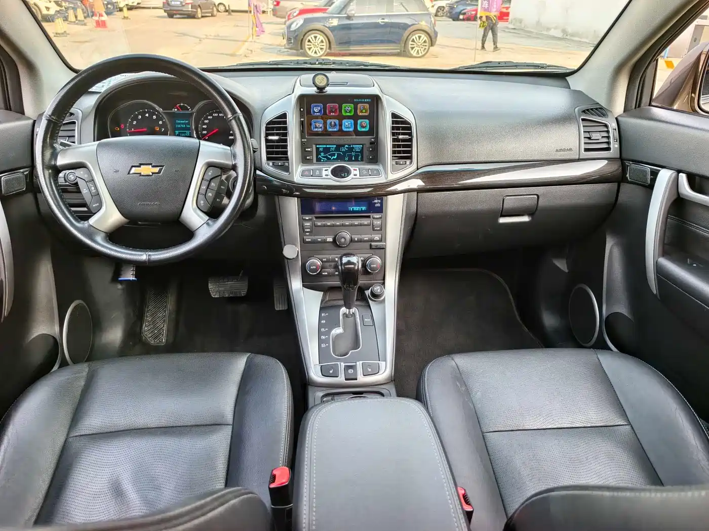 Chevrolet Captiva 2015 2.4L AWD Flagship 7-Seater фото 12