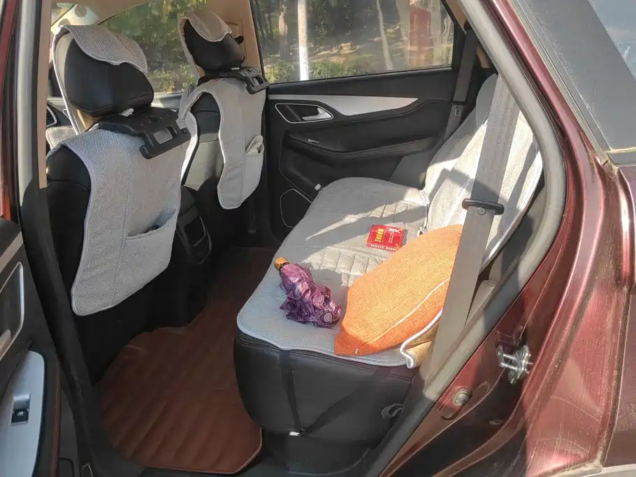 Baojun 560 2015 2015 1.8L Manual Comfort