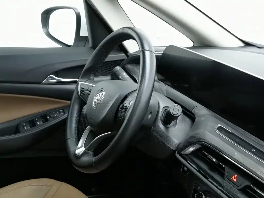 Фото 22 - Buick GL6