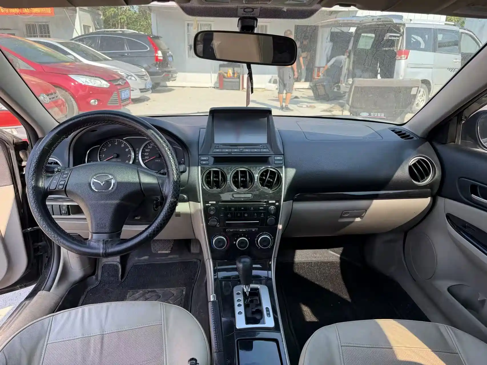 Фото 2 - Mazda 6