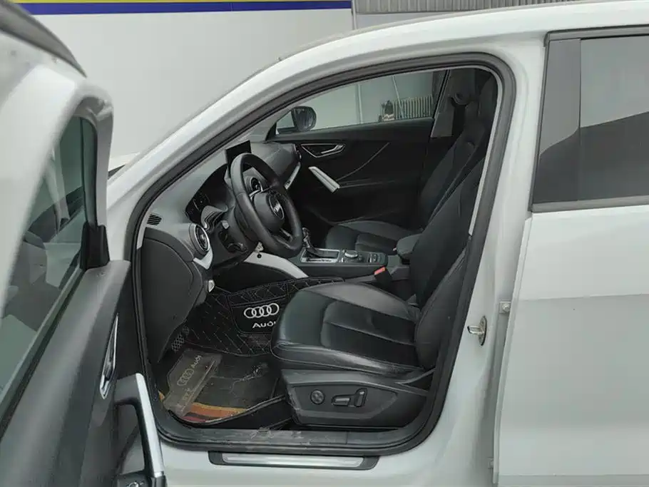 Audi Q2L 2018 35 TFSI Fashion Elegance China VI фото 9
