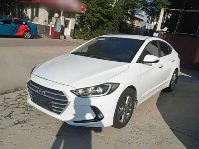 Hyundai Elantra 2019
