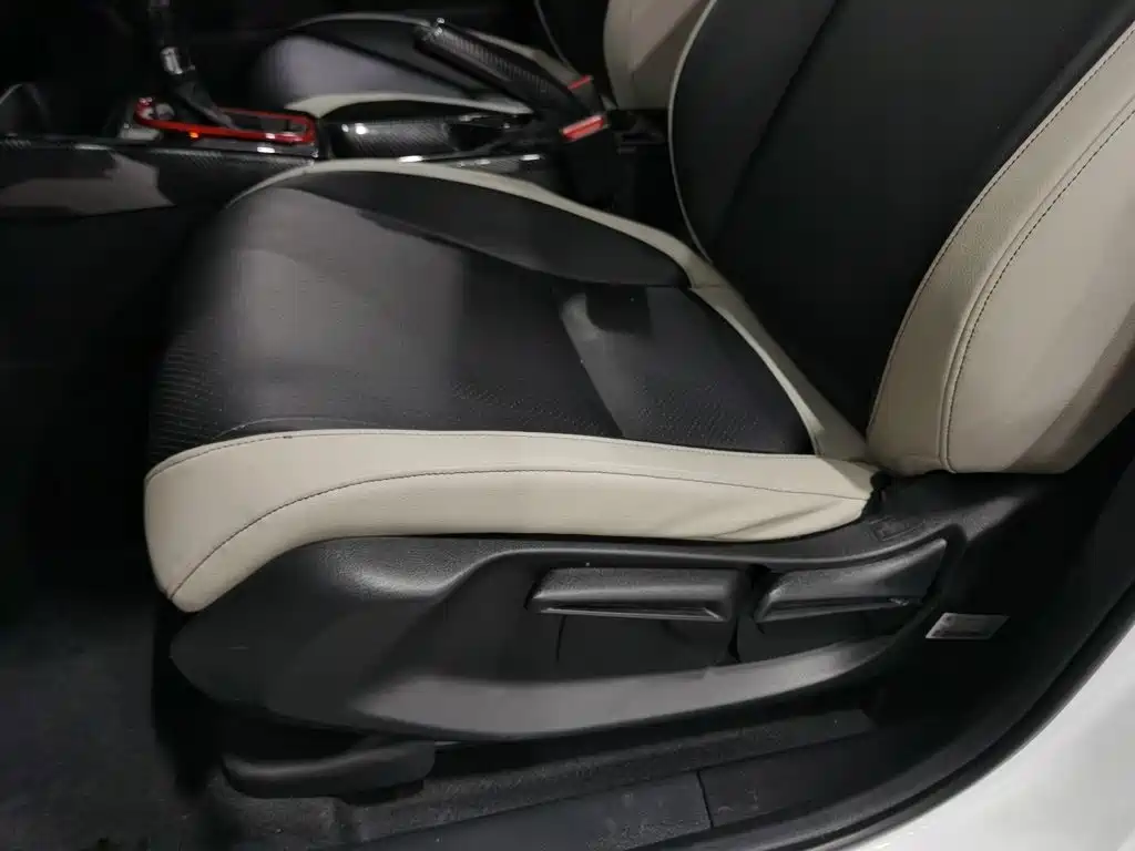 Фото 20 - Honda Fit