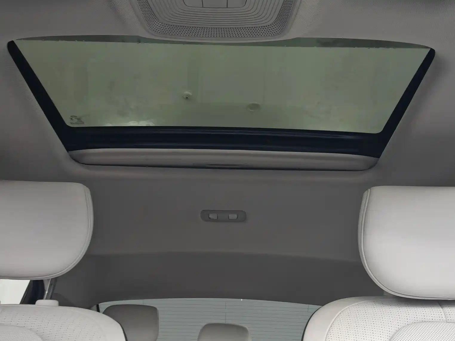 Photo 4 - BYD Seal 05