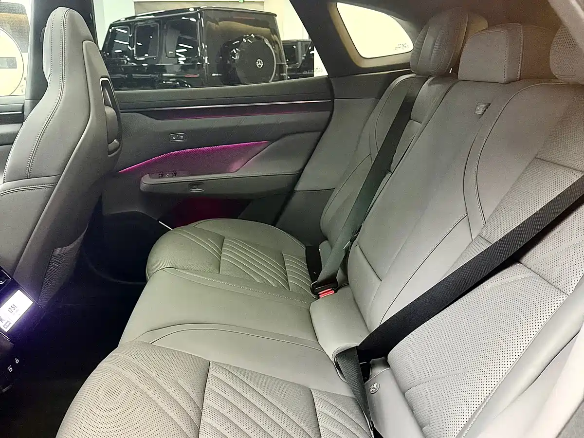 ZEEKR EXTREME KRYPTON 001