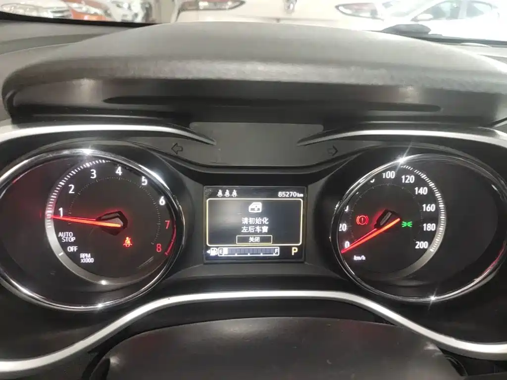 Chevrolet Trax 2021 2019 325T Auto Fun Edition China VI