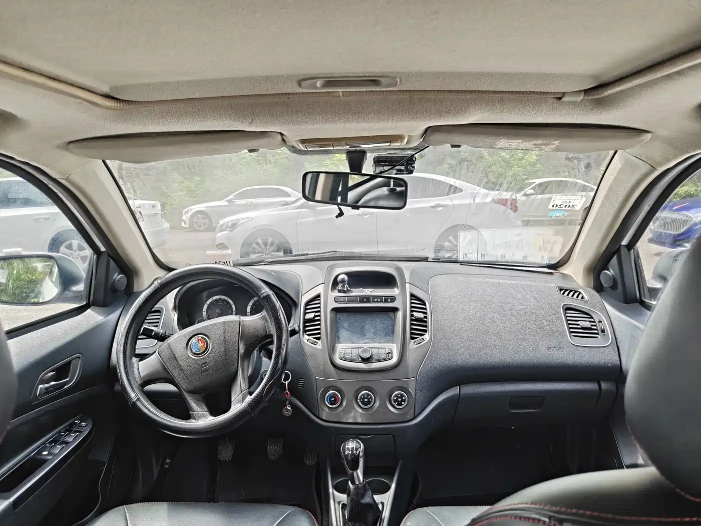 Geely King Kong 2016 2016 1.5L Manual Elite (China IV)