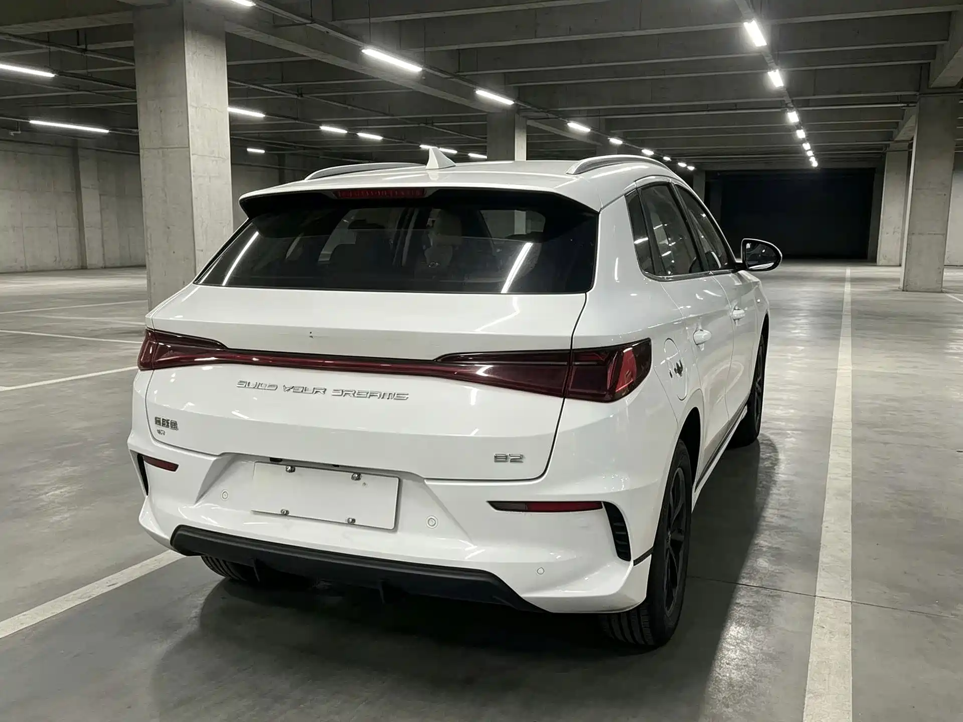 Фото 5 - BYD e2
