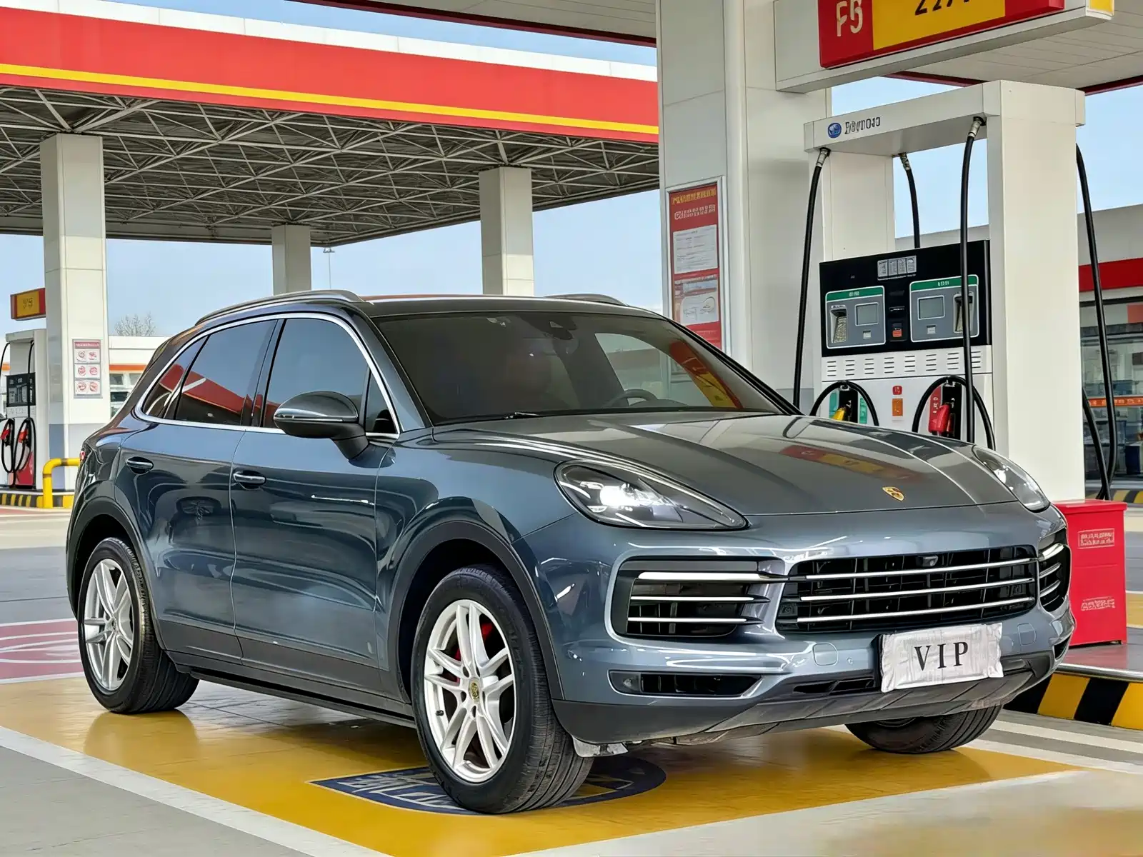Фото 3 - Porsche Cayenne