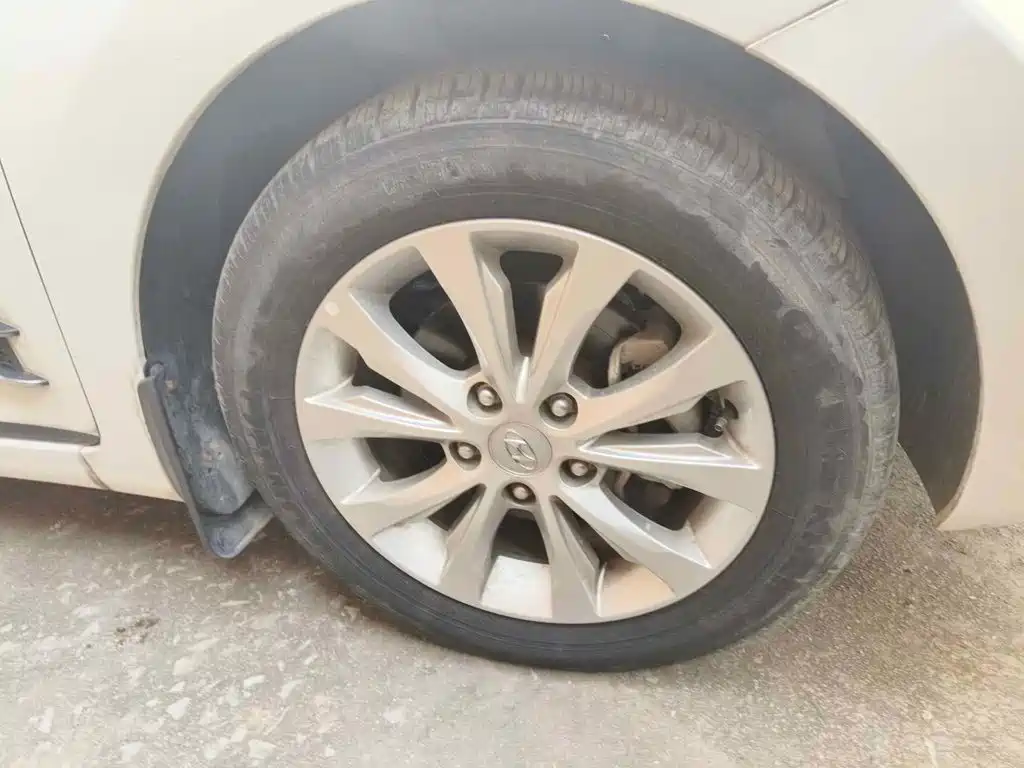 صورة 7 - Hyundai Langdong