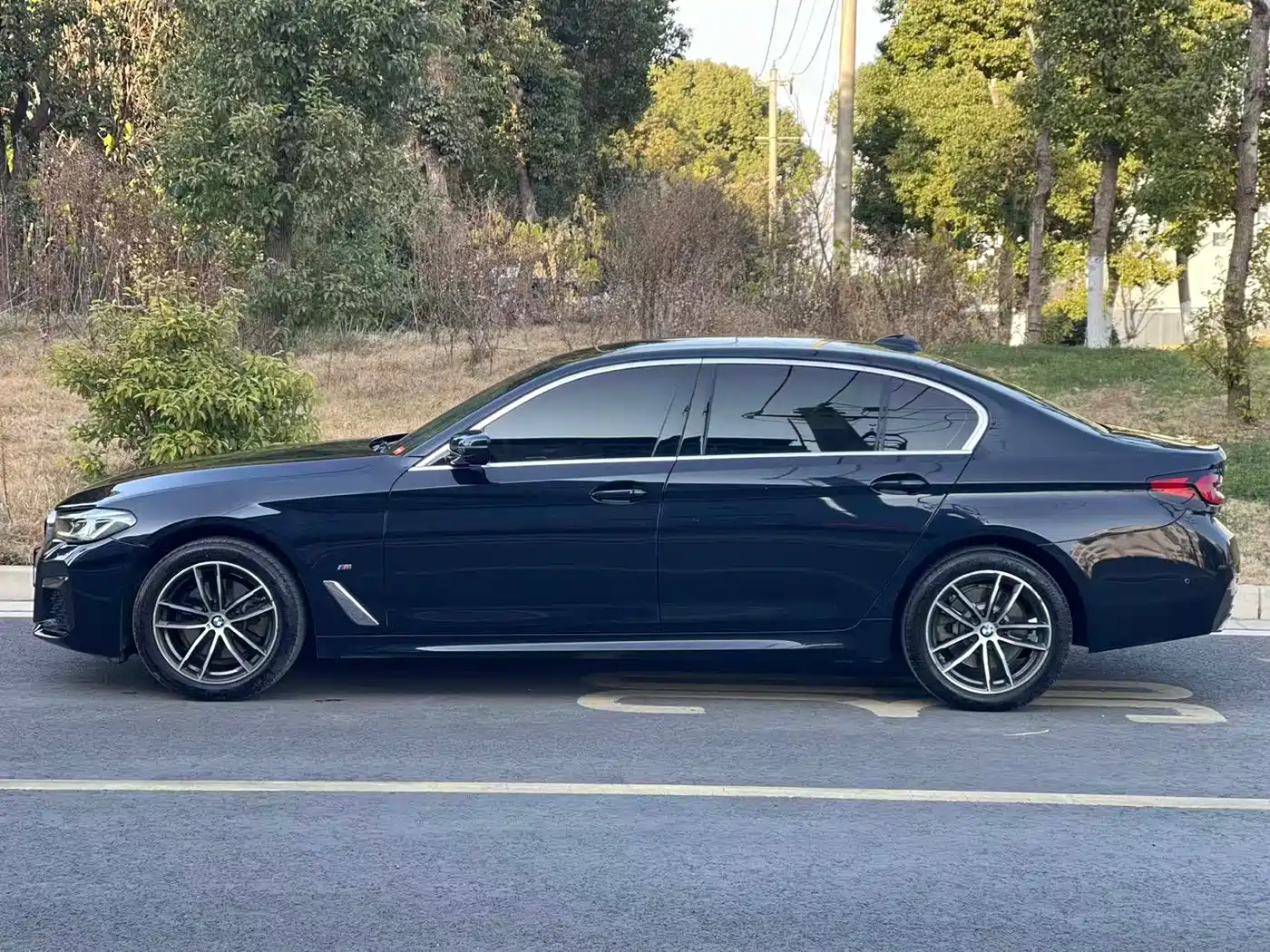 BMW 5 Series 2022 525Li M Sport Package фото 7