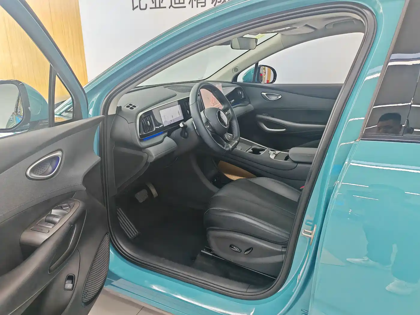 BYD Hai Shi 05 EV 2025 2025 520KM Flagship Smart Navigation Edition