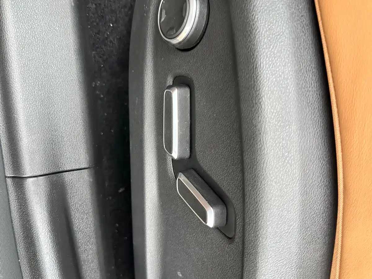 GEELY GALAXY GALAXY L7