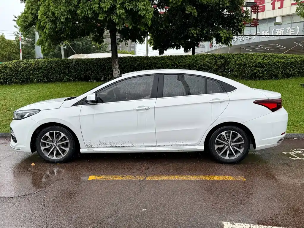 Chery Arrizo GX 2022 2021 Champion Edition 1.5L CVT Premium